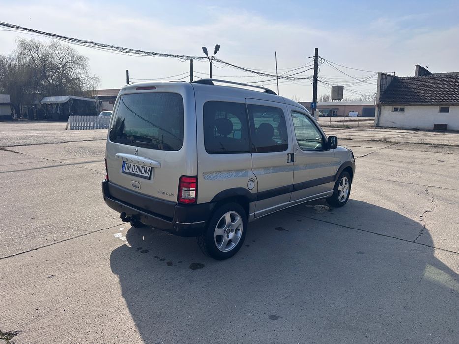 Peugeot Partner Escape 1.6 HDI