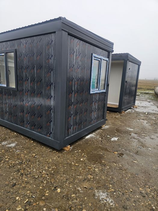 Container modular containere