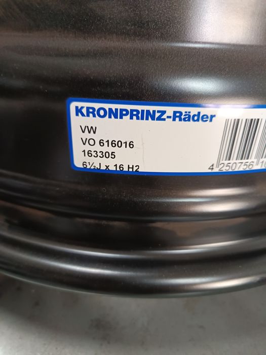 16ц.гуми с джанти за Фолксваген Т5,Т6