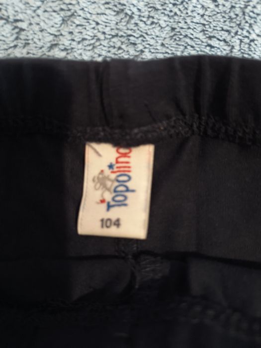 Set 2 pantaloni scurti, Topolino, marimea 104