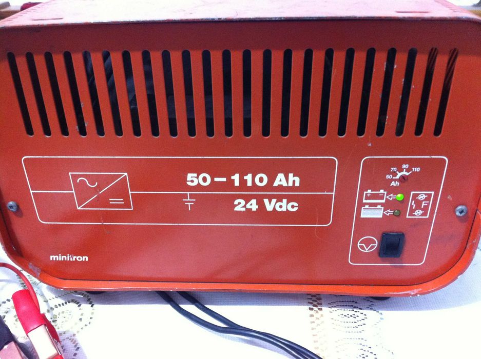 Redresor Automatik Gansow 24V max20A/ Minitron  24V max15A (statie