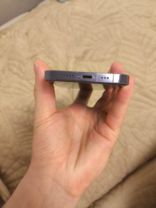 Продам Iphone 14 pro