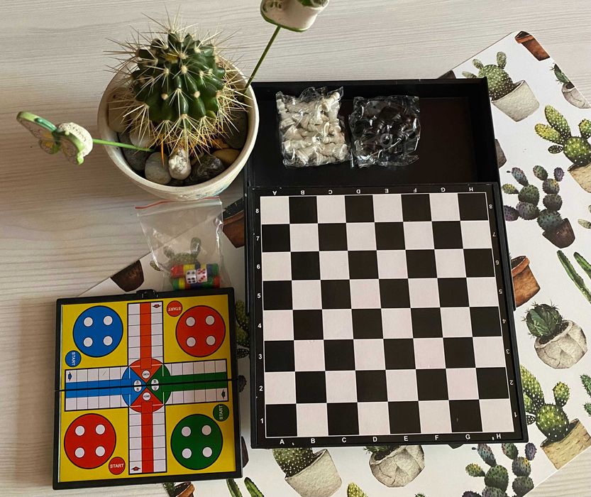 Мини пъзел емоджи, 54 части