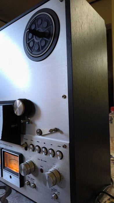 Magnetofon Akai GX-630D