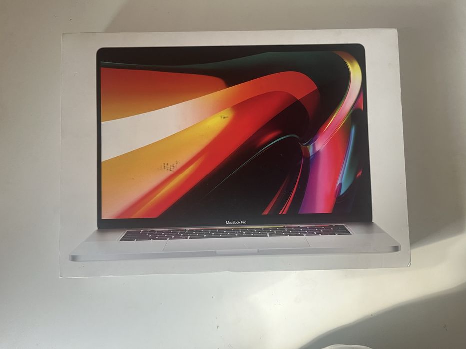Ноутбук Macbook Pro 16
