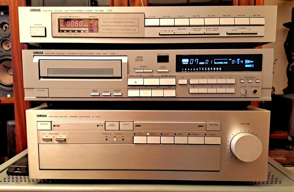Amplificator YAMAHA A-1000+player CDX-700+tuner TX-400 made in Japan