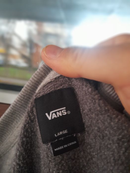 Pulovăr de la vans perfect