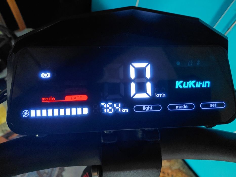 Kukirin g2 foarte bun