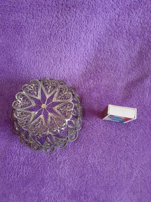 Продам ажурную вазочку!