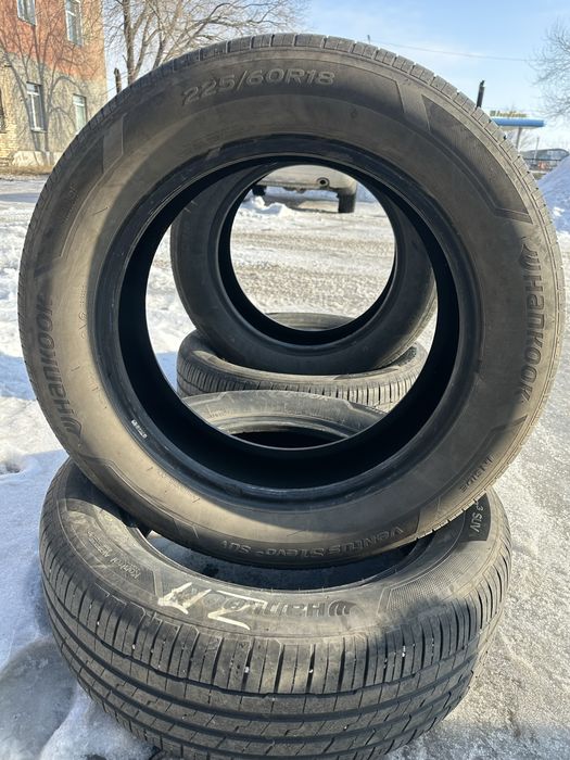 Продам комплект летних шин