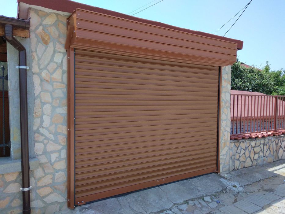 Гаражни ролетни врати, гаражни секционни врати, ремонт на врати.