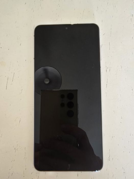 Продам Samsung galaxy s21 plus