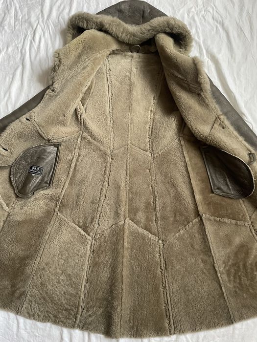 Женская дубленка