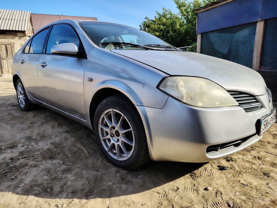 Nissan Primera P12