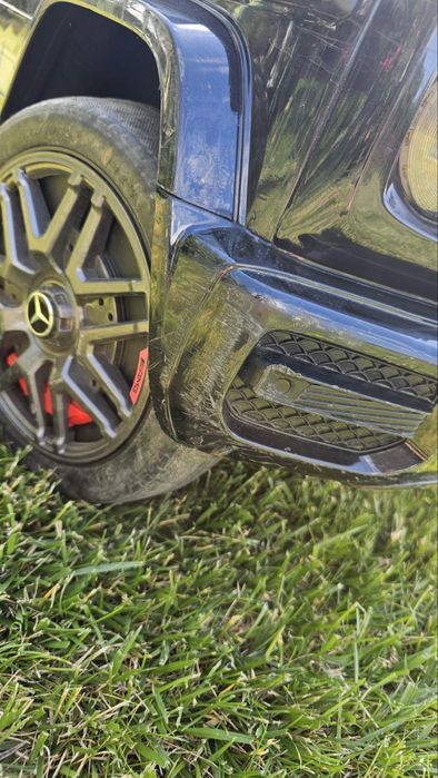 Акумулаторен джип Mercedes Benz G63 с меки гуми и кожена седалка
