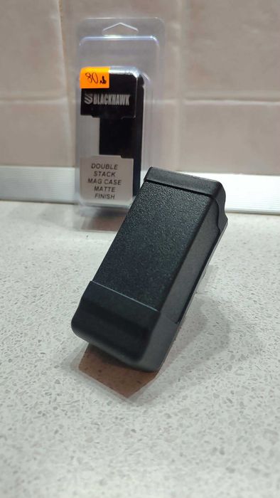 Тактическият кобур Blackhawk Sig Sauer  и Кобур пълнител 9mm BlackHawk