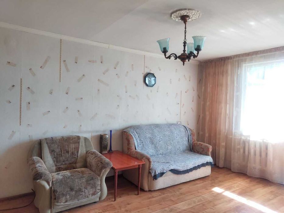 Надежный кирпичный дом! Теплая 2-комнатная на 7-м этаже!