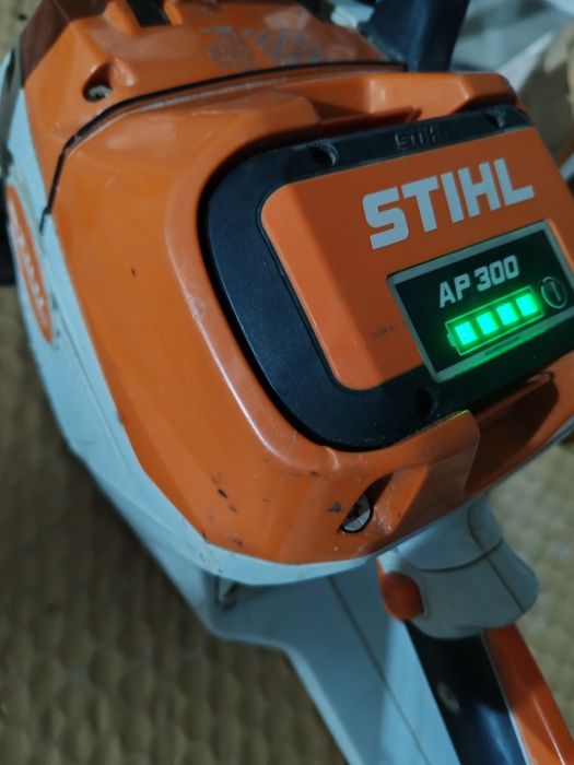Drujba Stihl la baterie MSA 220 C