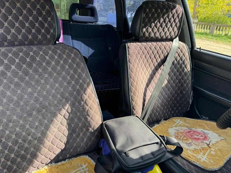 Продам Ауди 100 С4