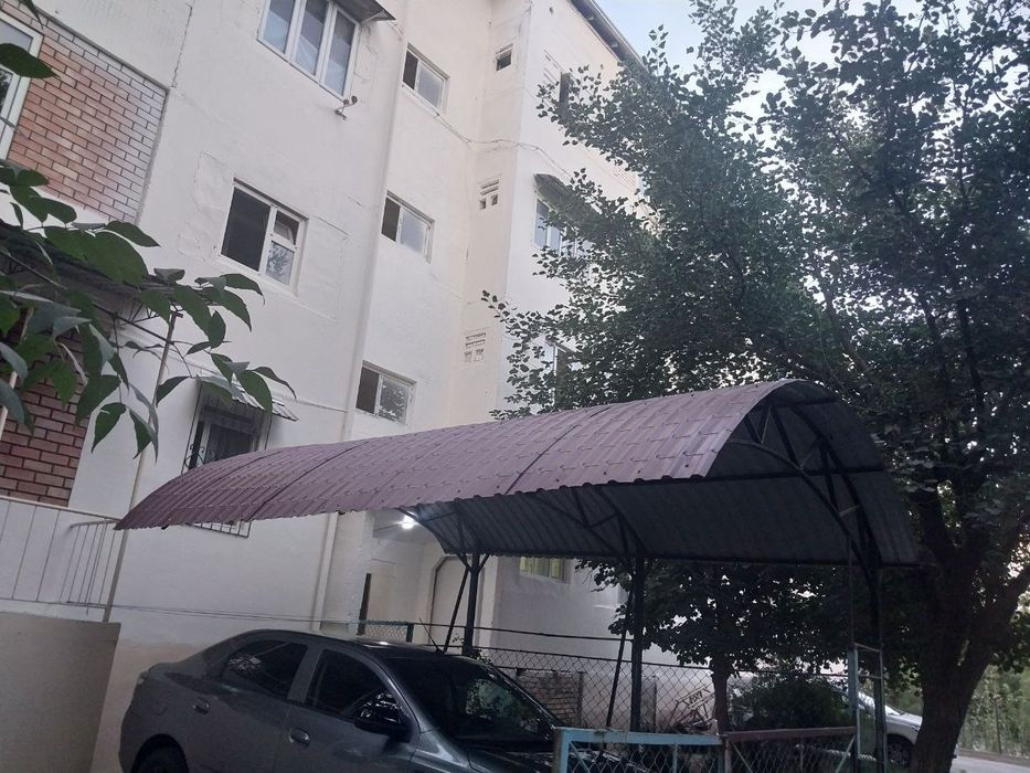 Продаётся навес для авто