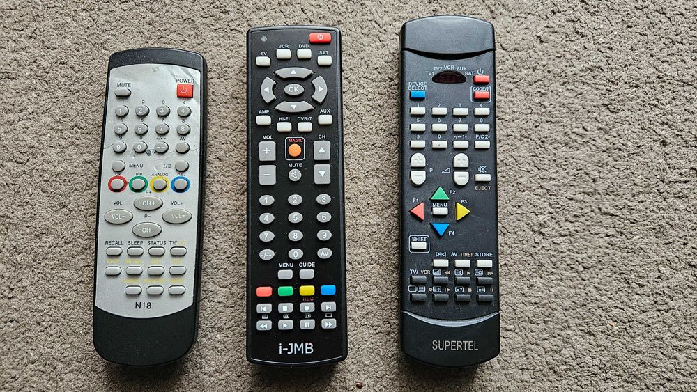 telecomanda universala tv dvd video supertel si jmb