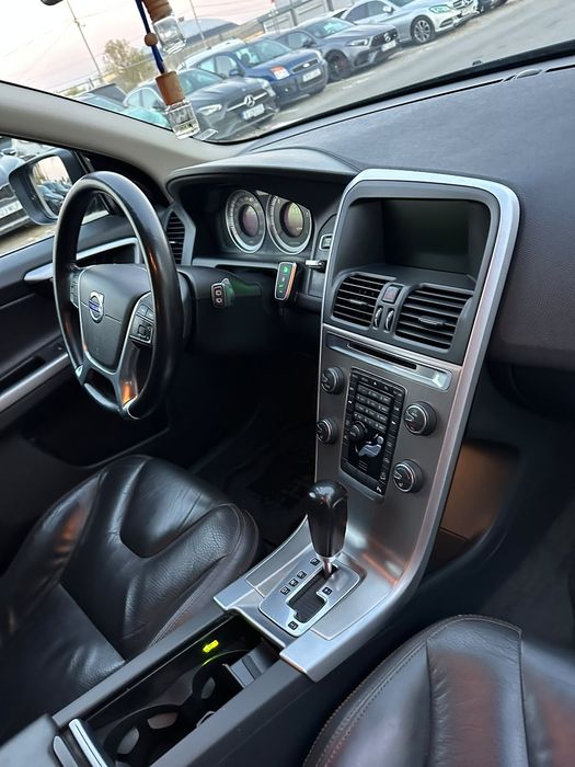 VOLVO XC60 2.4 Diesel D5