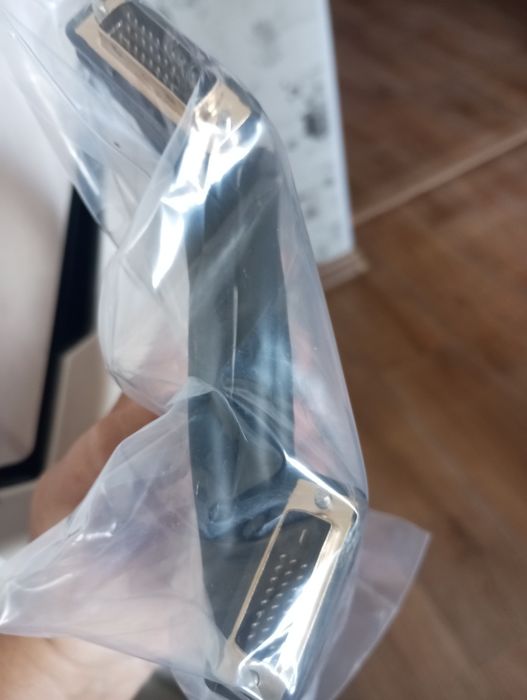 Кабель DVI, новый