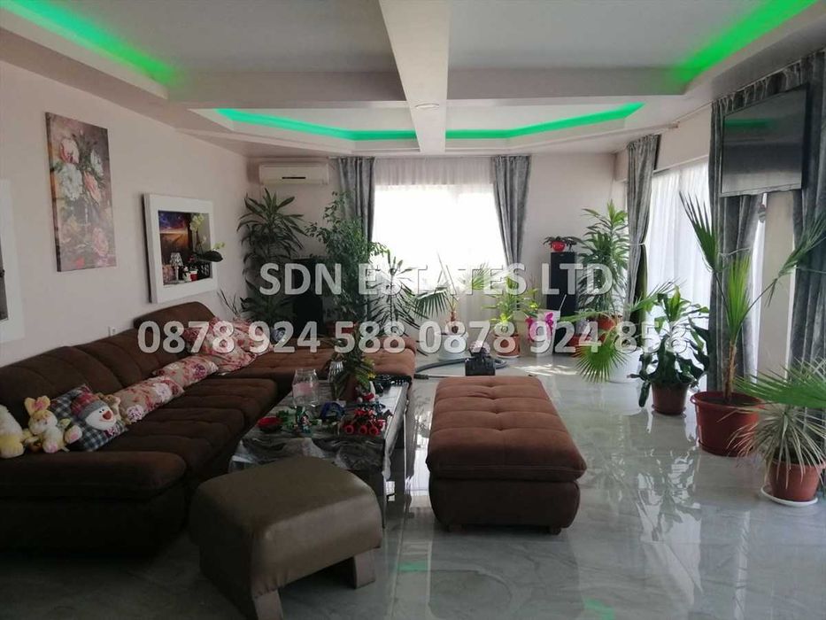 Красива къща на село за продажба в с. Долно Изворово