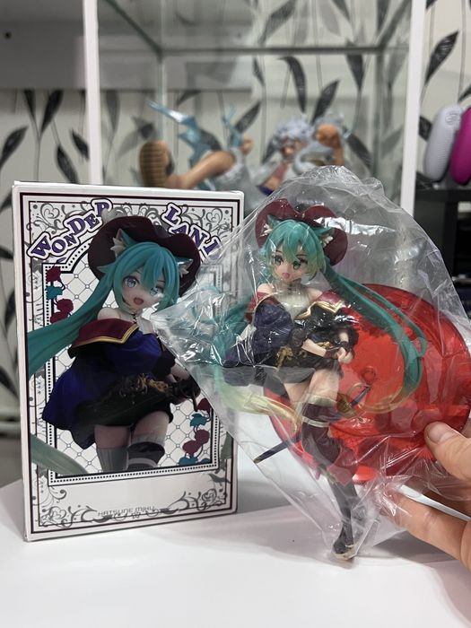 18 cm Hatsune Miku Wonderland Puss in Boots Figurină Anime Sigilată