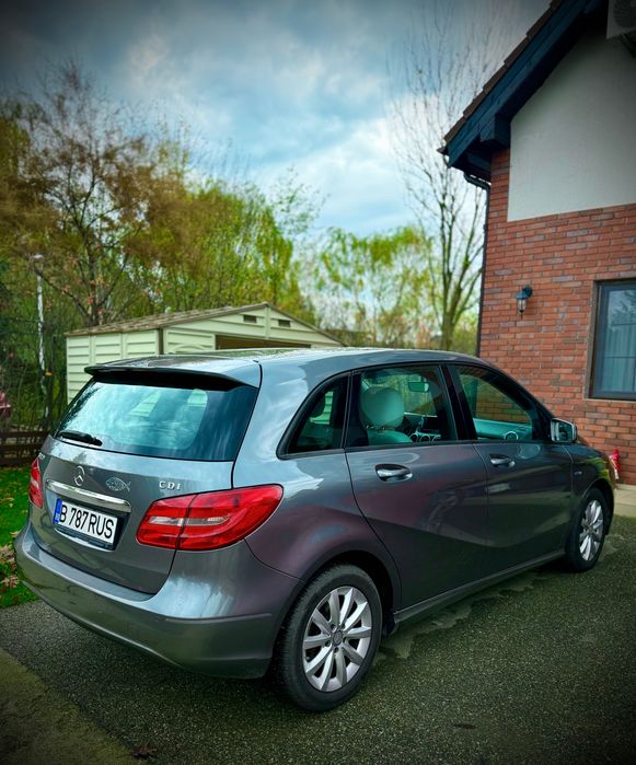 MERCEDES-BENZ B-Class 2012 — imagine 2