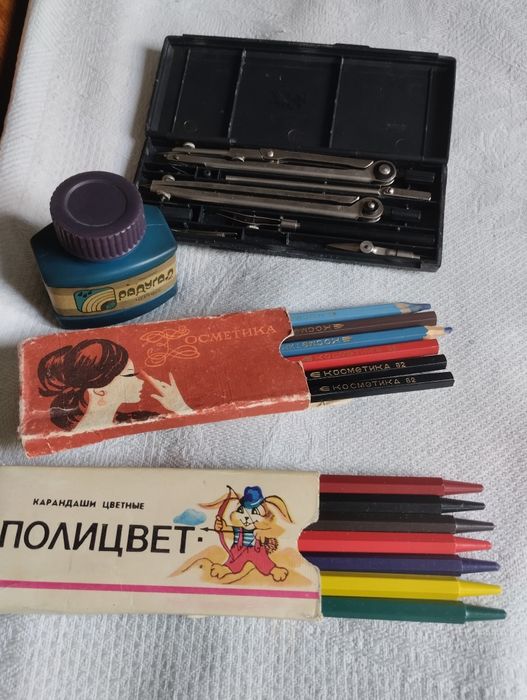 Винтажные карандаши и другие канцтовары