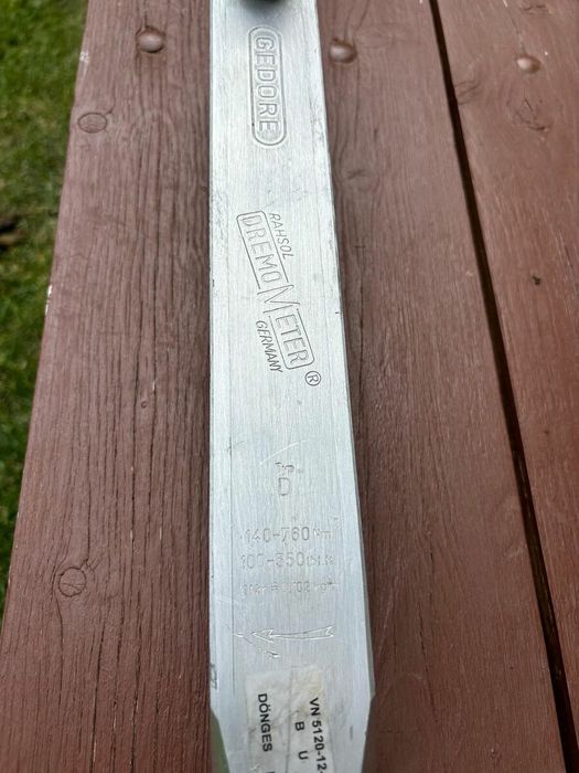 Vând flexuri Bosch Makita Gedore