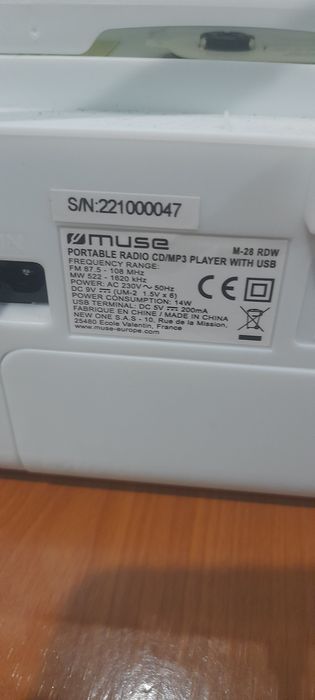 Radio casetofon cu Cd,usb ,si aux NOU!!
