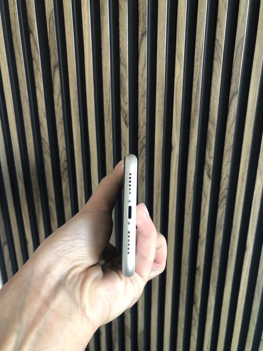 Продам IPhone 11 Не вскрывался !