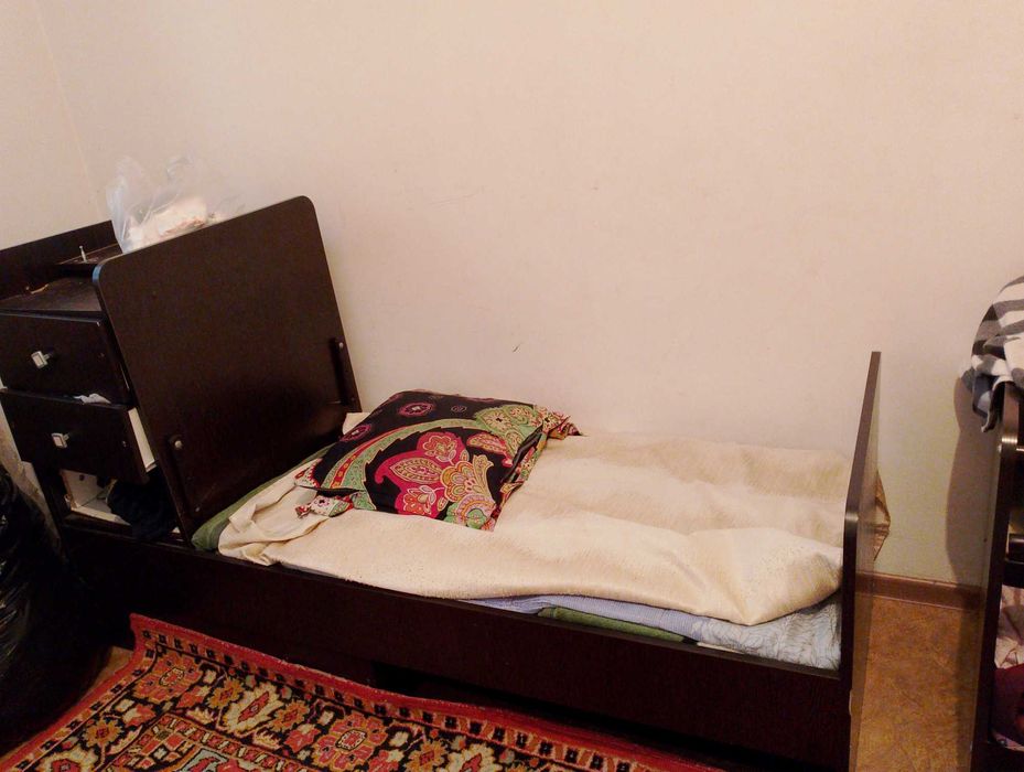 Срочно продам коляску и манеж