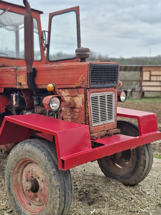 Aripi tractor utb 650