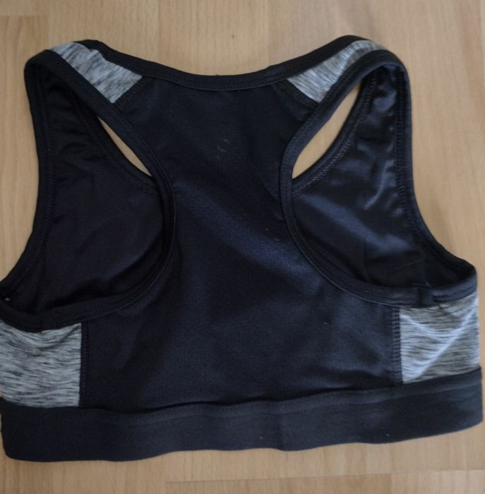 Детско бюстие H&M (р.146-152)