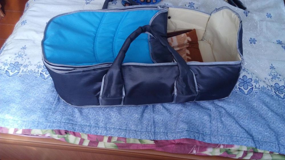 Детская коляска.