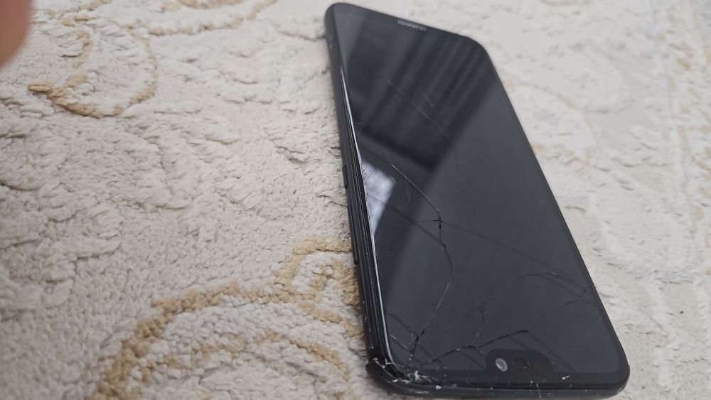 Huawei p20 lite продам