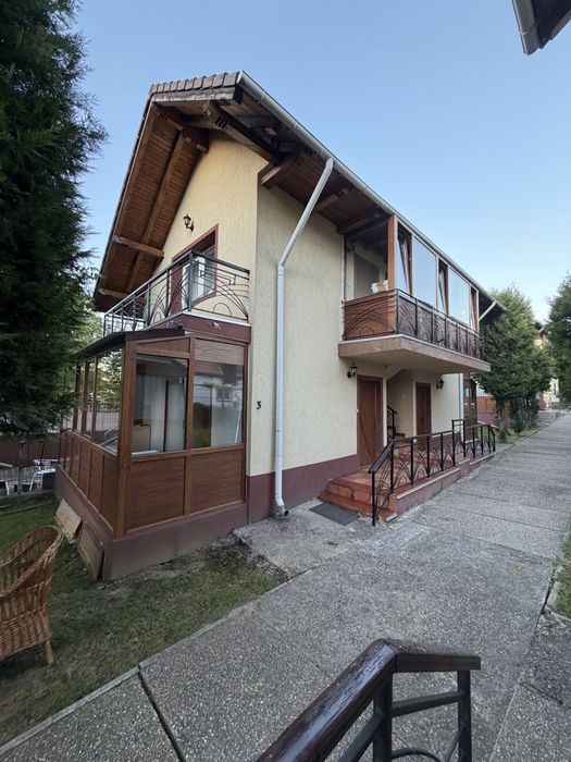 Casa de inchiriat pe termen lung in Bran la 5 minute distanta de Bran Plaza si Castelul Bran