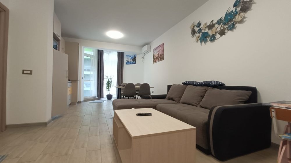 Vând apartament 2 camere în complex Alezzi