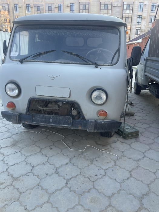 Уаз буханка 2 штук