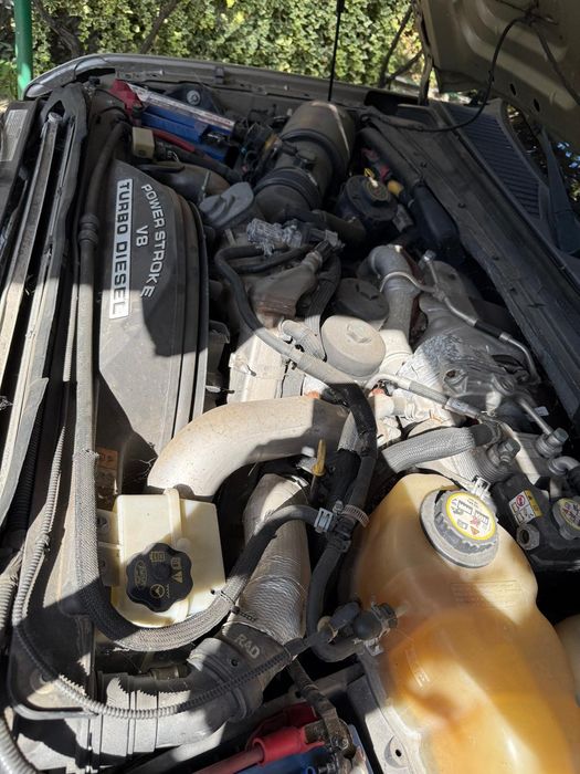 Ford F-350 Super Duty Lariat 6.4 V8 Diesel 4x4 Dually – Autoutilitară