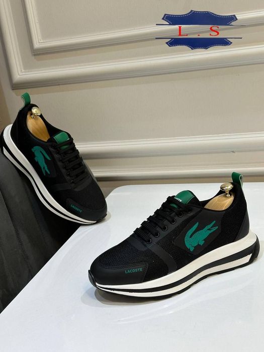 Adidasi Lacoste Bărbați!