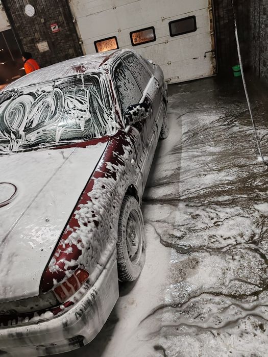 Продам машину срочно