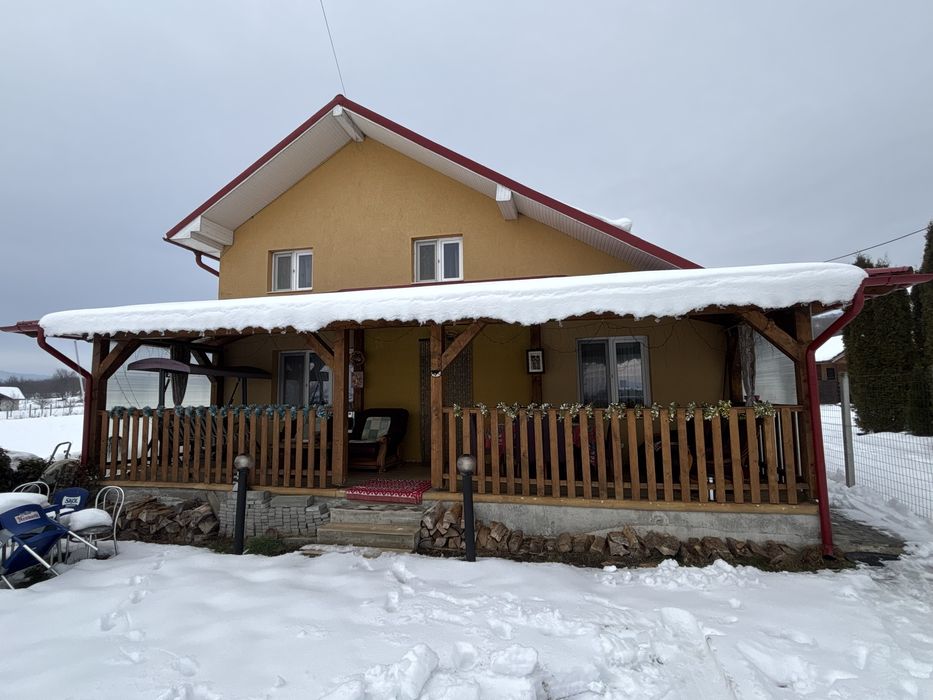 Vand sau schimb casa