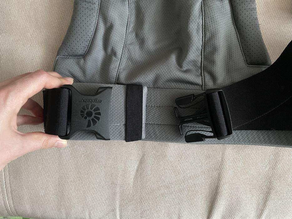 Ергономична раница за бебеносене