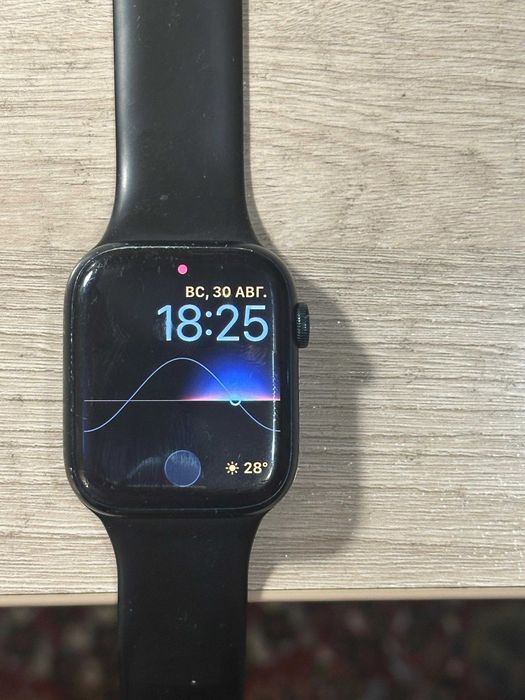 Apple Watch Series 8  (GPS)