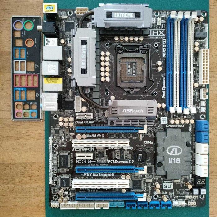 Продавам Дъно asrock p67 extreme6