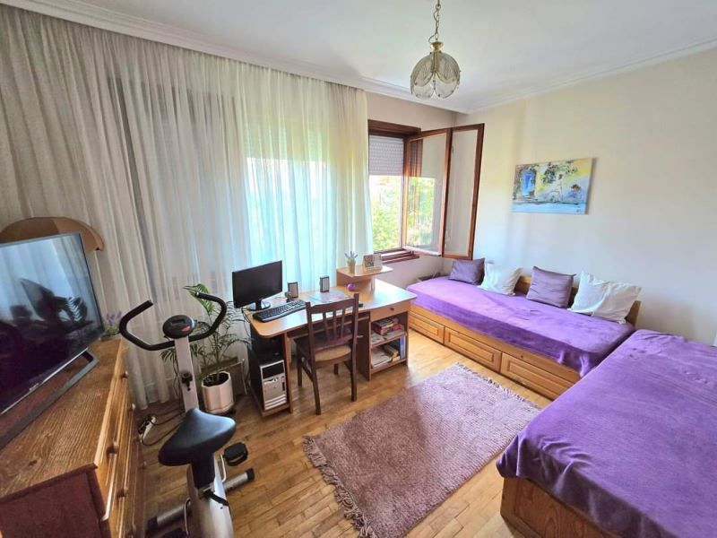 Продава се Тристаен апартамент в София, Младост 2 - 98 кв.м за 2745 €/кв.м - Снимка #9